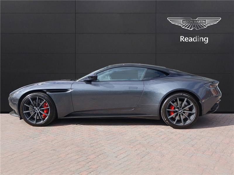 2022 Aston Martin DB11 5.2 V12 BiTurbo