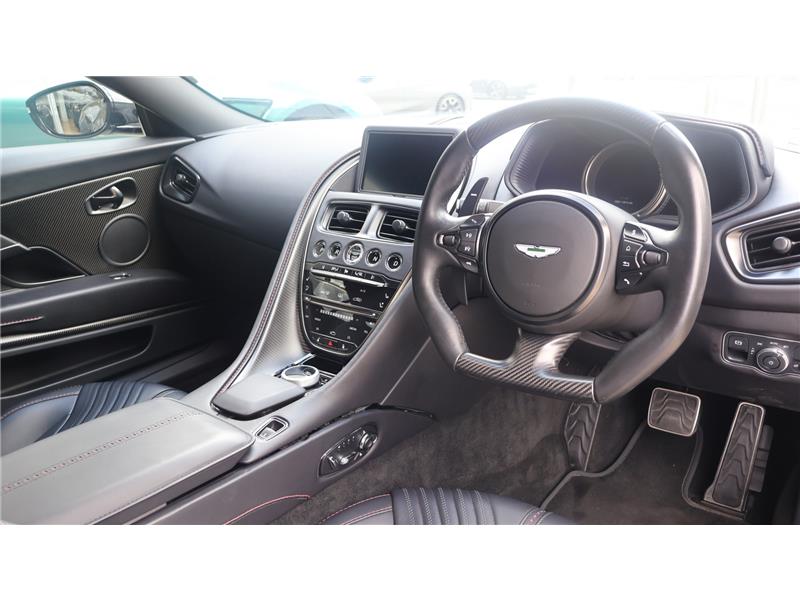 2022 Aston Martin DB11 5.2 V12 BiTurbo