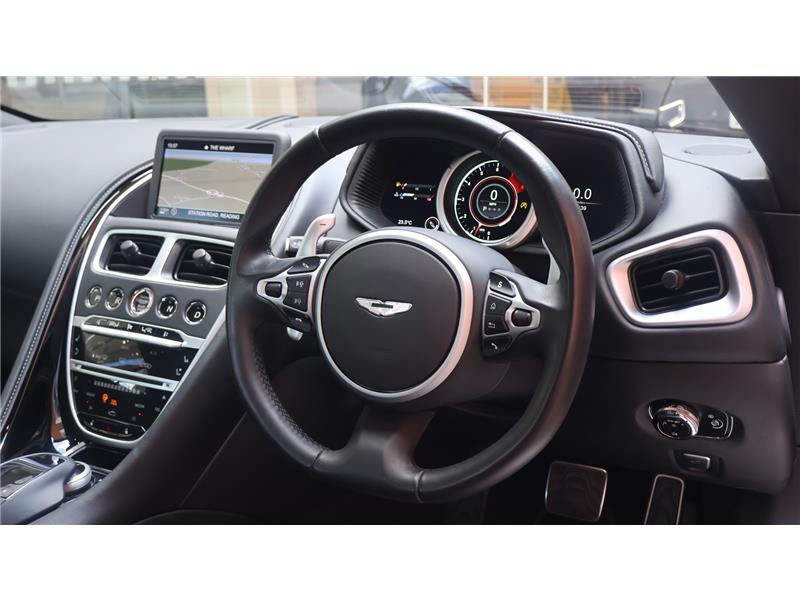 2020 Aston Martin DB11 4.0 V8