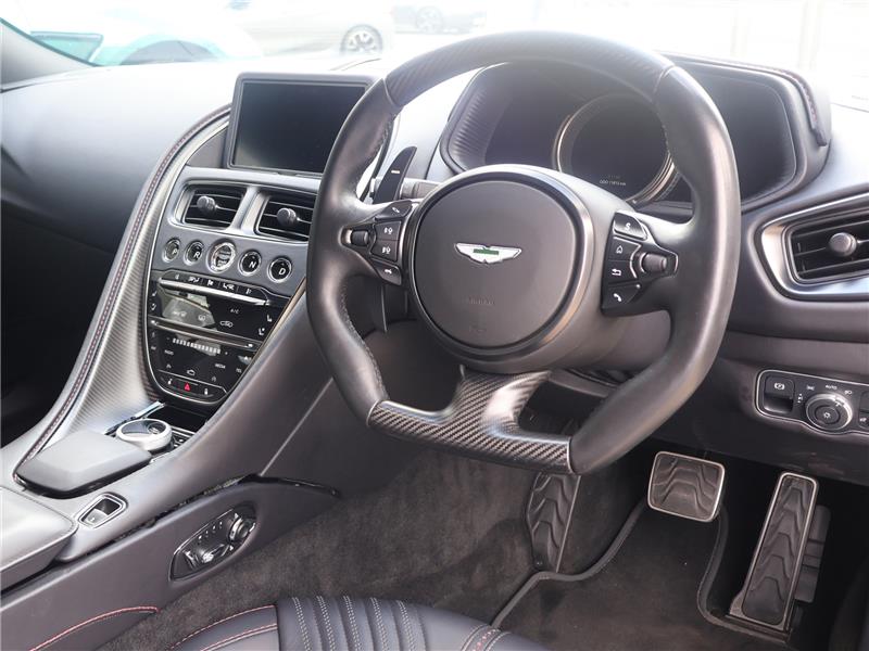 2022 Aston Martin DB11 5.2 V12 BiTurbo