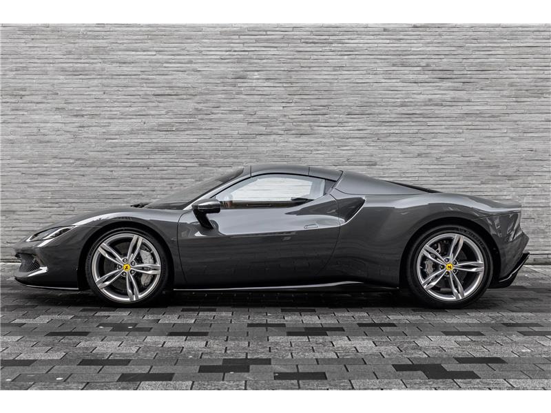 2024 Ferrari 296 GTS