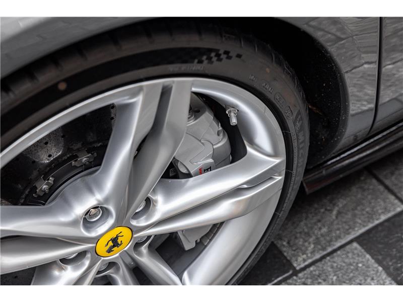 2024 Ferrari 296 GTS