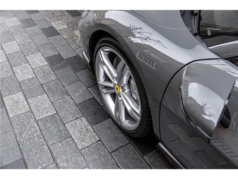 2024 Ferrari 296 GTS