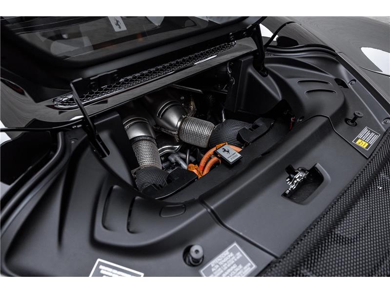 2024 Ferrari 296 GTS