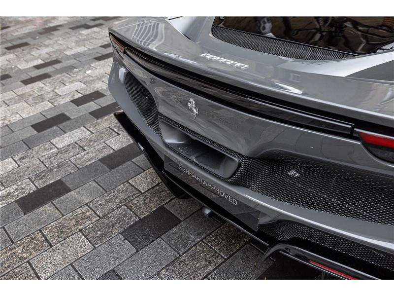 2024 Ferrari 296 GTS