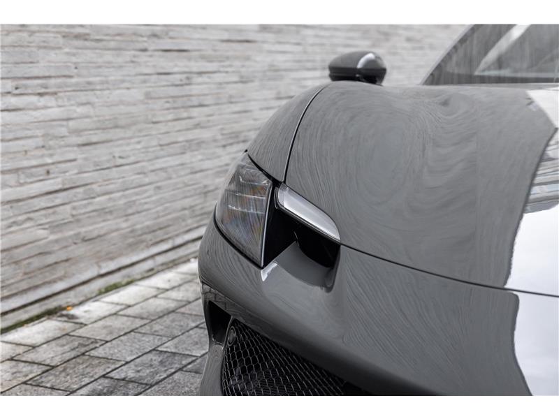 2024 Ferrari 296 GTS