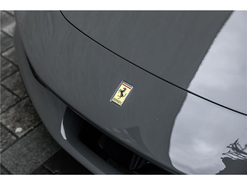 2024 Ferrari 296 GTS