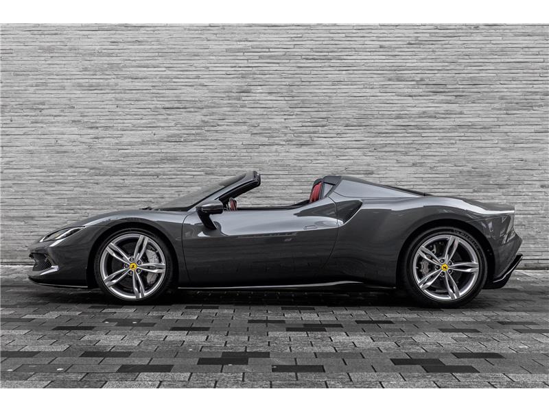 2024 Ferrari 296 GTS