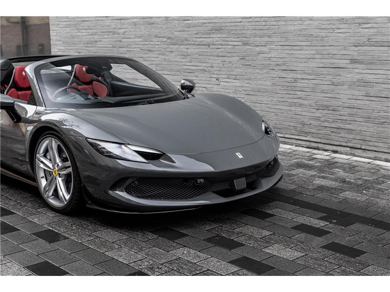 2024 Ferrari 296 GTS