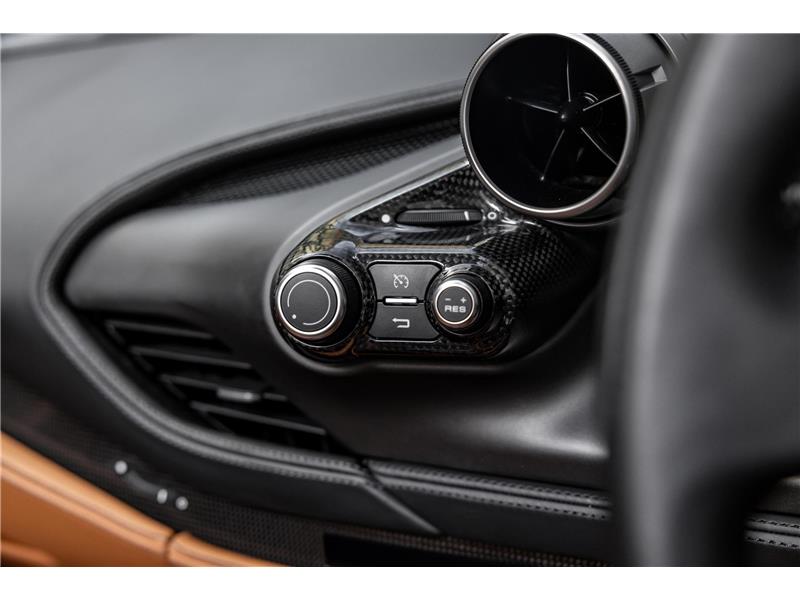 2023 Ferrari F8 Spider