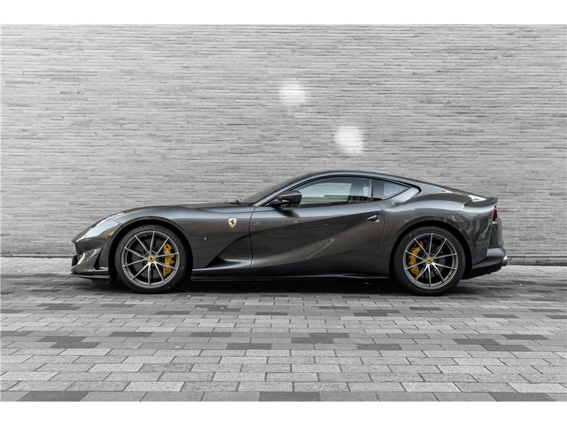 2020 Ferrari 812 Superfast  
