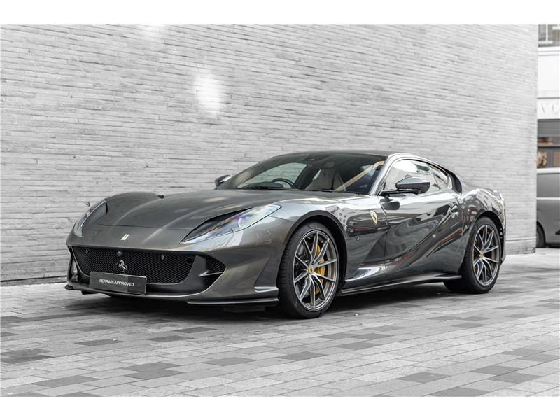 2020 Ferrari 812 Superfast  