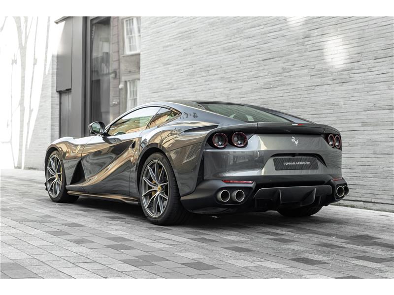 2020 Ferrari 812 Superfast  