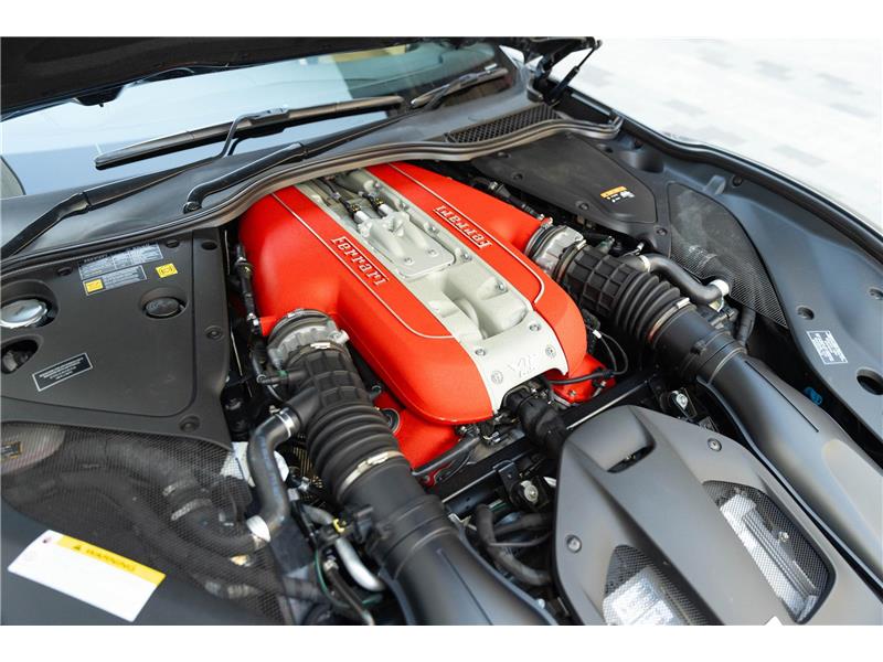 2020 Ferrari 812 Superfast  