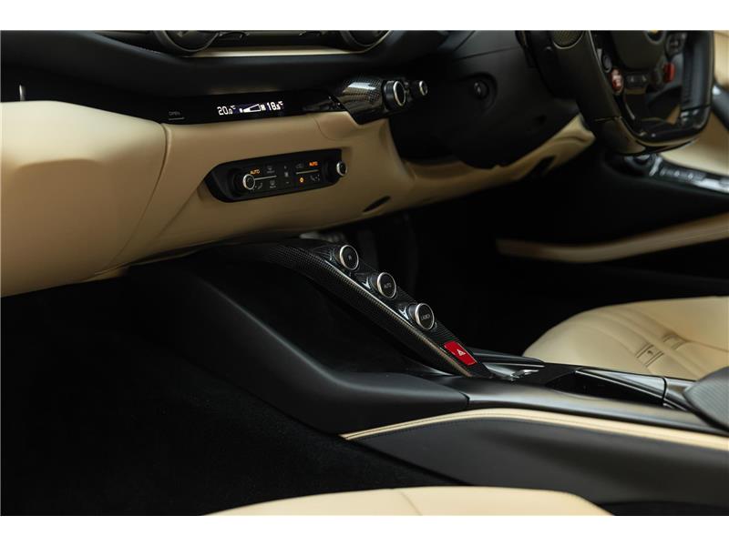 2020 Ferrari 812 Superfast  