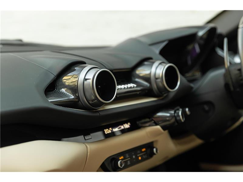 2020 Ferrari 812 Superfast  