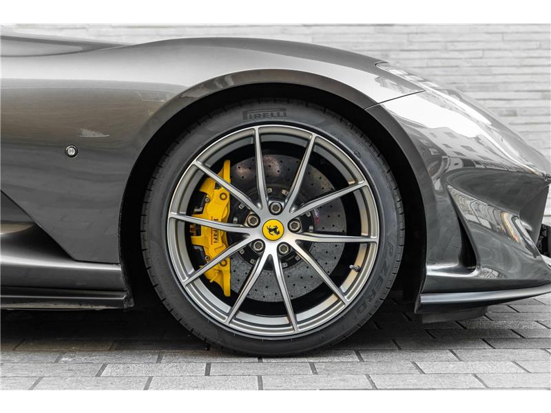 2020 Ferrari 812 Superfast  