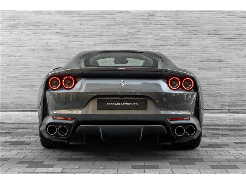 2020 Ferrari 812 Superfast  