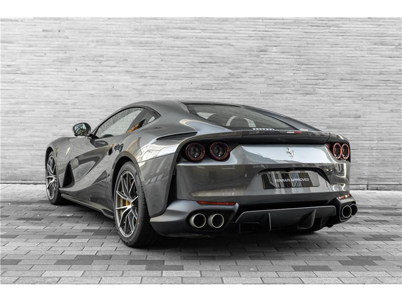 2020 Ferrari 812 Superfast  