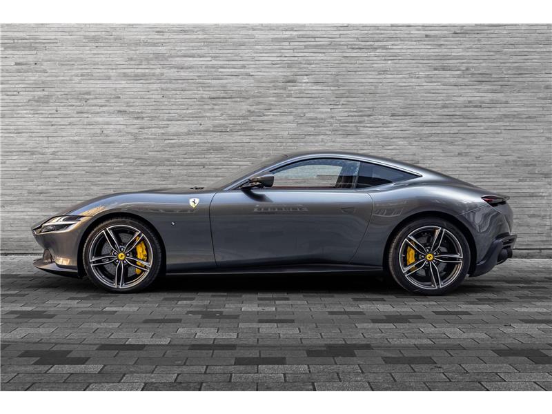 2022 Ferrari Roma  