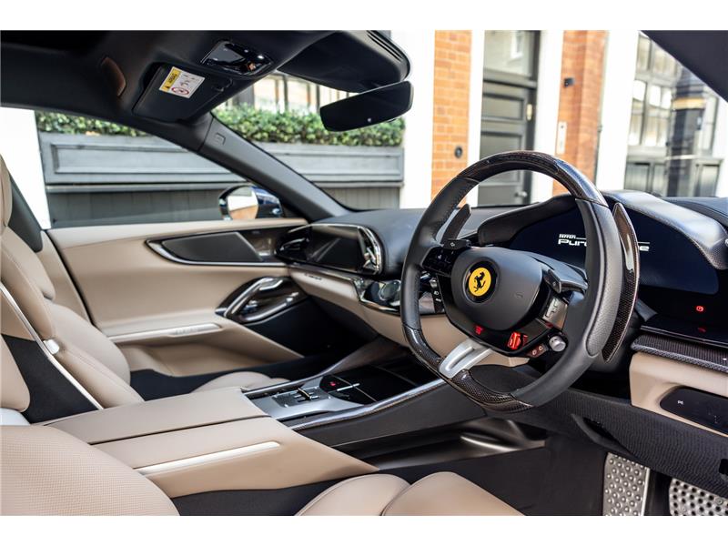 2023 Ferrari Purosangue 6.5 V12 STD
