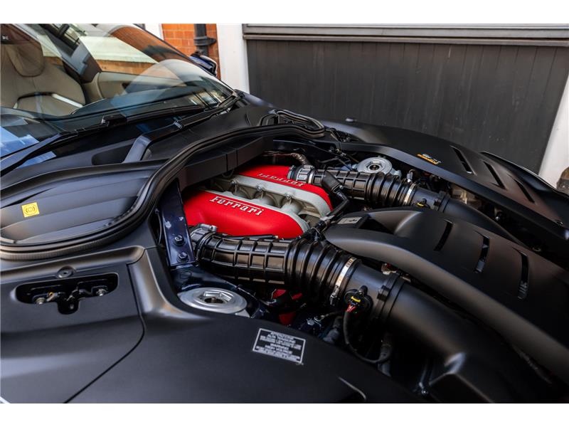 2023 Ferrari Purosangue 6.5 V12 STD