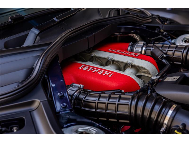 2023 Ferrari Purosangue 6.5 V12 STD