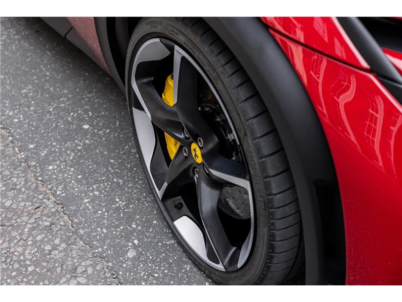 2025 Ferrari Purosangue 6.5 V12 STD