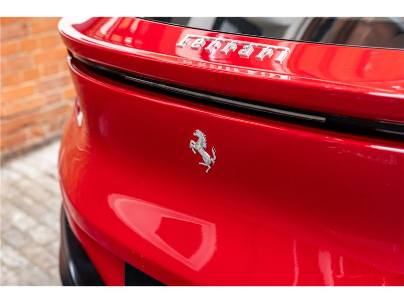 2025 Ferrari Purosangue 6.5 V12 STD