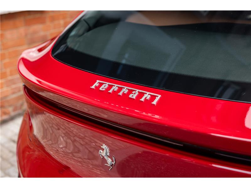 2025 Ferrari Purosangue 6.5 V12 STD