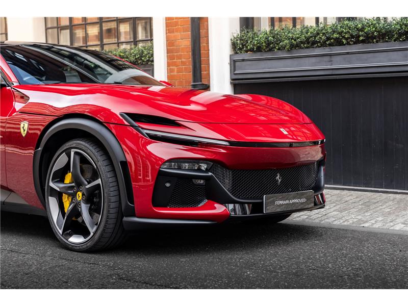 2025 Ferrari Purosangue 6.5 V12 STD