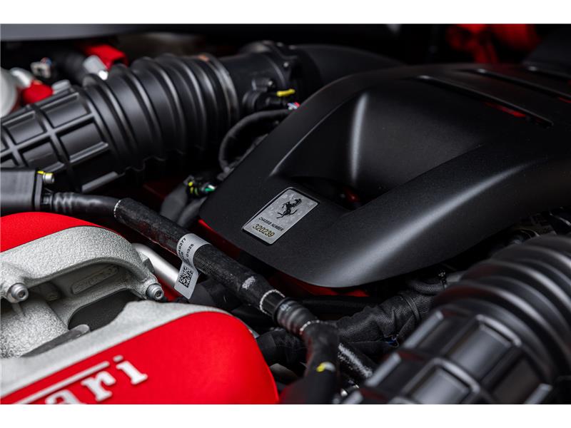 2025 Ferrari Purosangue 6.5 V12 STD
