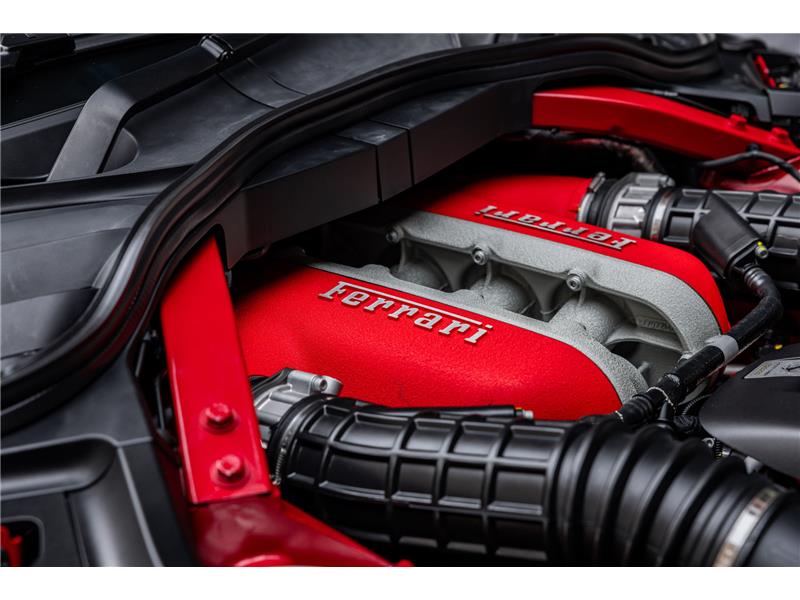 2025 Ferrari Purosangue 6.5 V12 STD