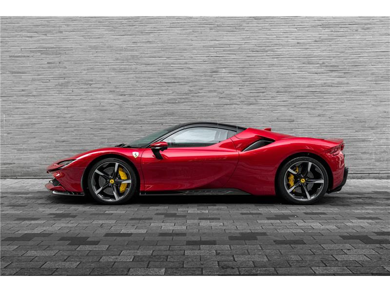 2023 Ferrari SF90 Spider 4.0 T V8