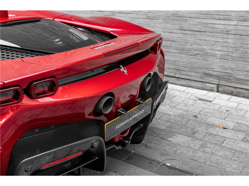 2023 Ferrari SF90 Spider 4.0 T V8