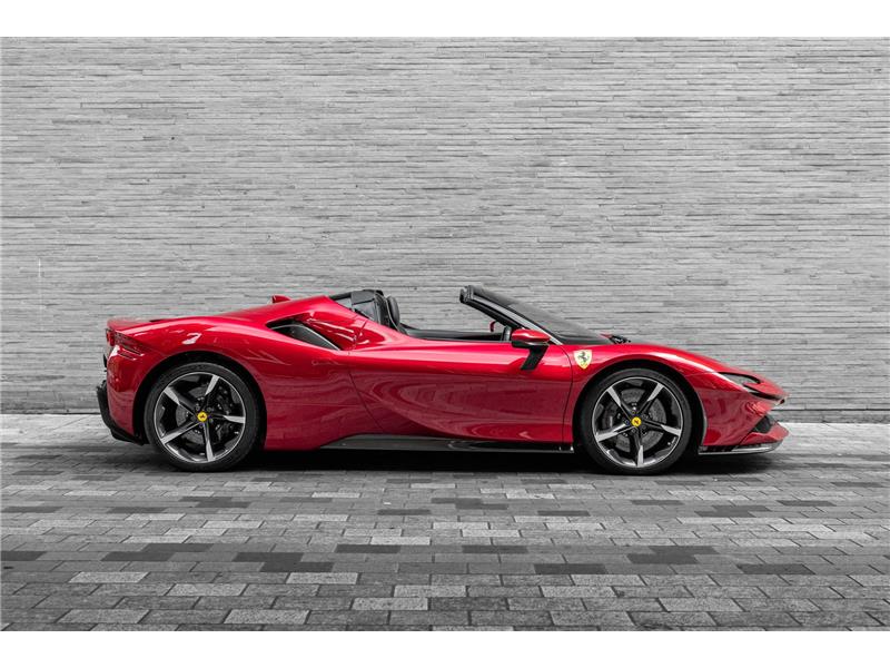 2022 Ferrari SF90 Spider 4.0 T V8