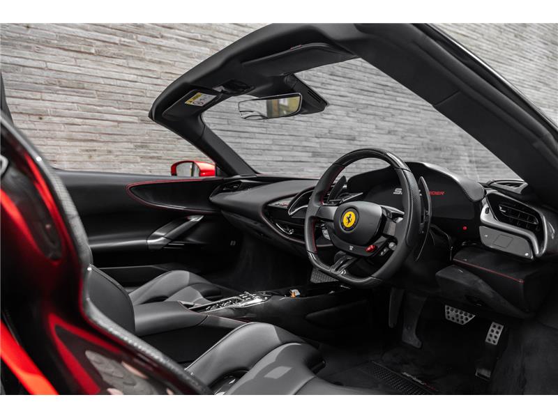 2022 Ferrari SF90 Spider 4.0 T V8