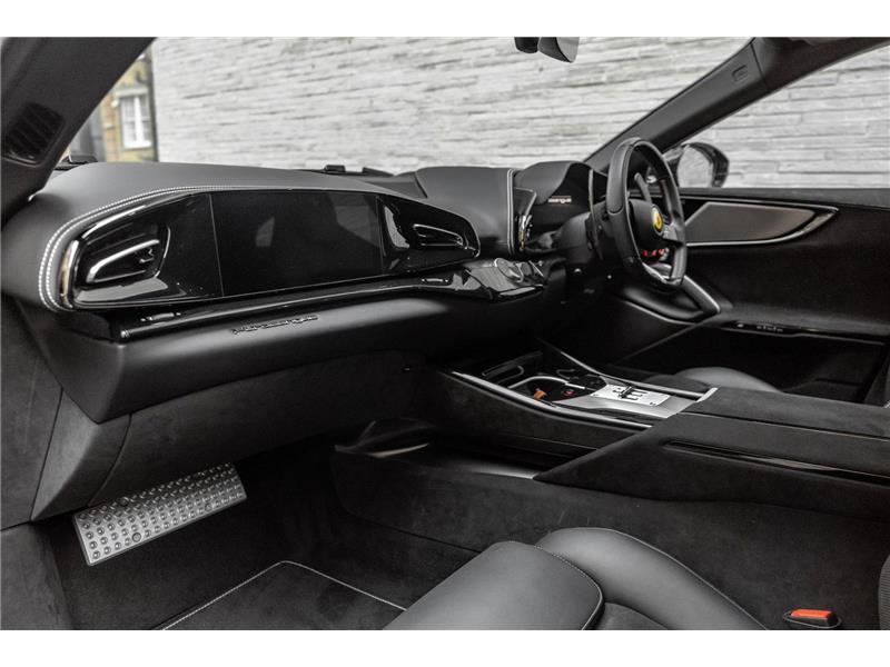2024 Ferrari Purosangue 6.5 V12