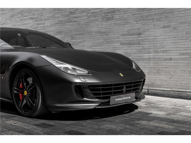 2018 Ferrari GTC4Lusso 6.3 V12