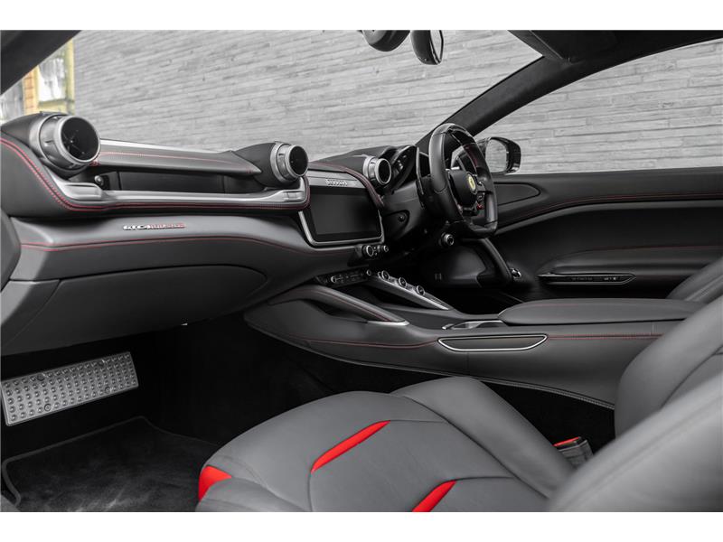 2018 Ferrari GTC4Lusso 6.3 V12
