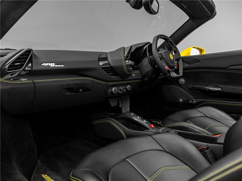 2018 Ferrari 488 3.9 T V8