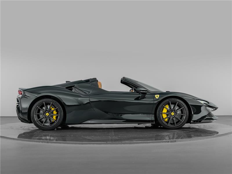 2023 Ferrari SF90 Spider 4.0 T V8