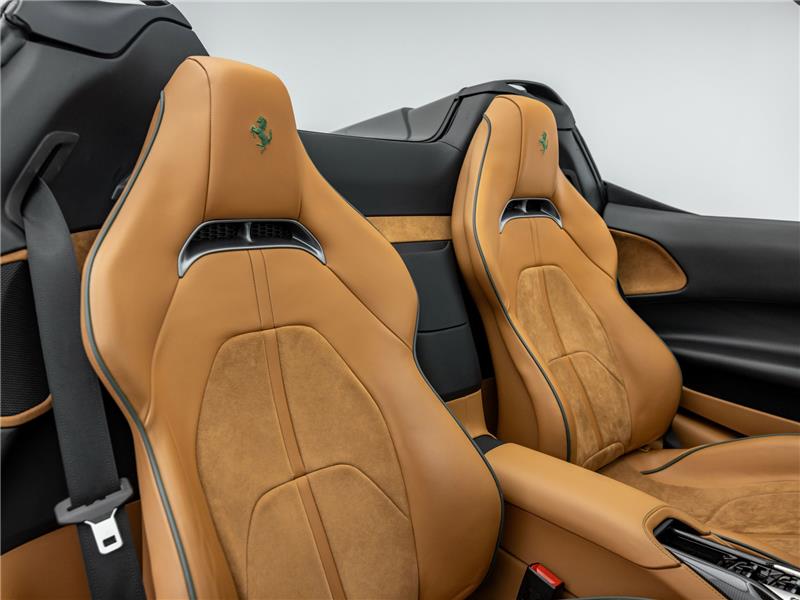 2023 Ferrari SF90 Spider 4.0 T V8