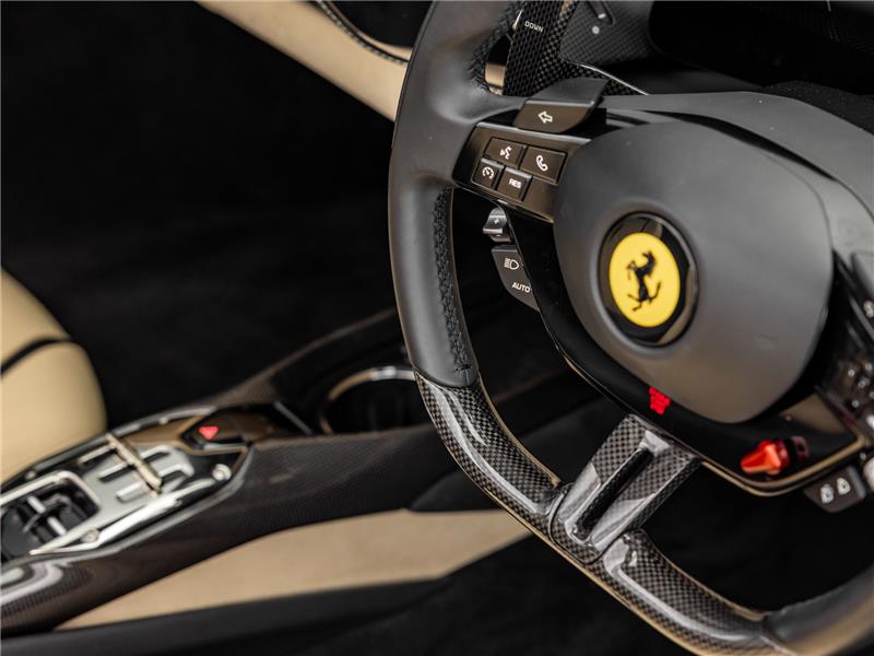2023 Ferrari 296 GTS 3.0 T V6