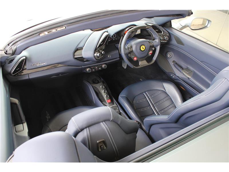 2017 Ferrari 488 Spider F1 DCT