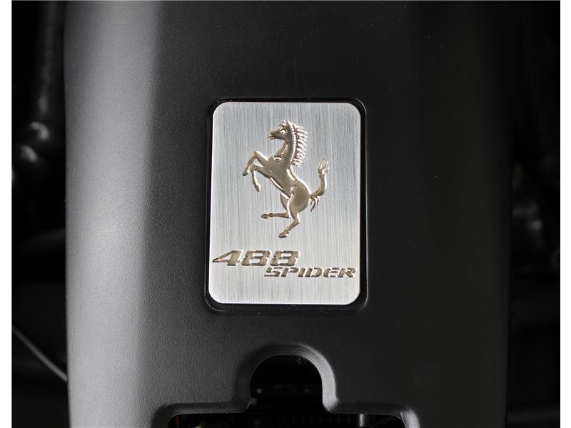 2017 Ferrari 488 Spider F1 DCT