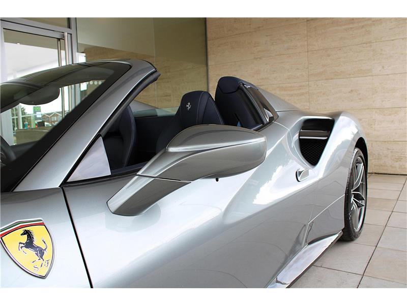 2017 Ferrari 488 Spider F1 DCT