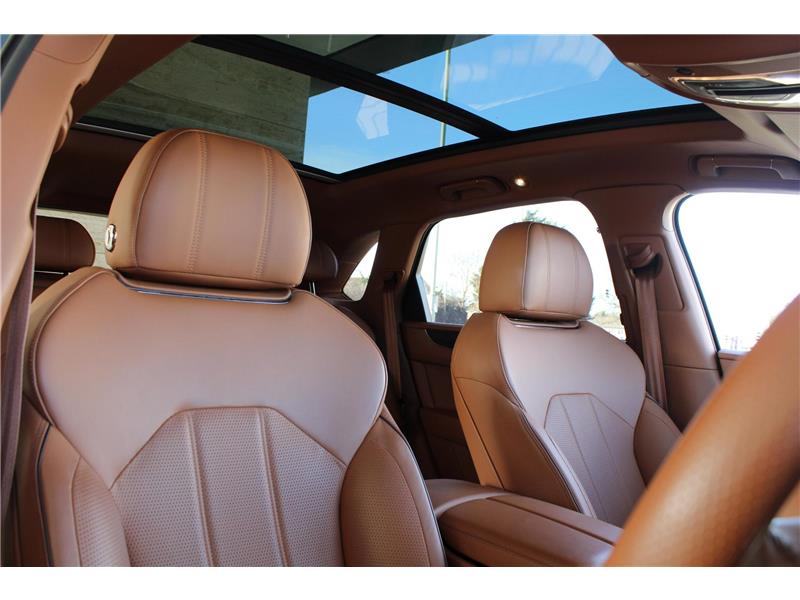 2021 Bentley Bentayga V6 Hybrid