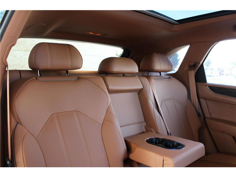 2021 Bentley Bentayga V6 Hybrid