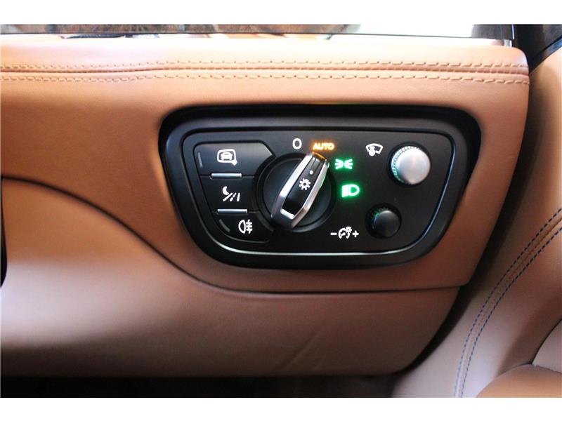 2021 Bentley Bentayga V6 Hybrid